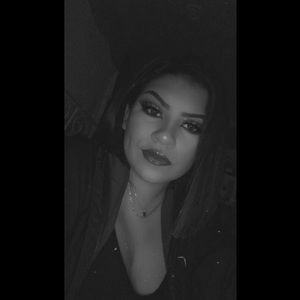 Meet your Posher, Alessandra